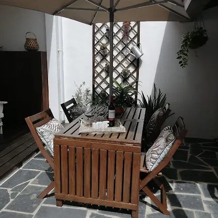 Apartamento Courtyard House - Sun, Barbecue,