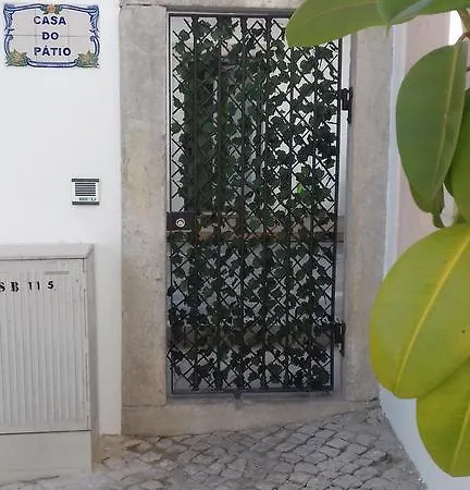 Courtyard House - Sun, Barbecue, Sesimbra