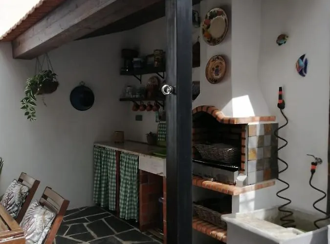 Courtyard House - Sun, Barbecue, *